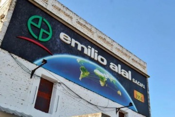 Foto de Crisis: la apertura de importaciones provoc� el cierre de una hist�rica empresa textil