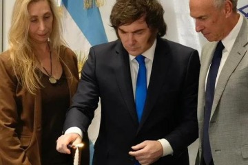 Milei envi&oacute; otro gui&ntilde;o a Trump durante un nuevo homenaje a las v&iacute;ctimas del Holocausto