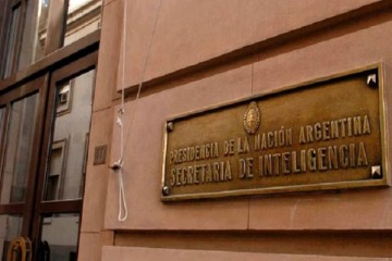Habilitaron la feria judicial para tratar el planteo contra el DNU que ampl&iacute;a las facultades de la SIDE