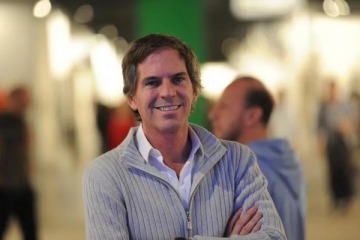 Ante la consulta de los medios, el embajador en EEUU no pudo desmentir el acuerdo entre Milei y Trump para recibir deportados