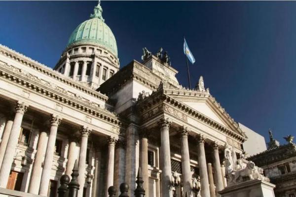 El Gobierno enviará al Congreso el acuerdo de libre comercio que firmó con Estados Unidos