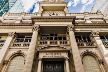 El Gobierno pag&oacute; u$s832 millones al FMI y las reservas del Banco Central se desplomaron