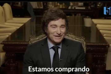 Ins&oacute;lito cruce oficial: desmienten la compra de submarinos pero un video de Milei dice lo contrario