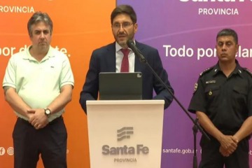 Tras varios d&iacute;as de conflicto, Pullaro anunci&oacute; incrementos salariales para la Polic&iacute;a de Santa Fe