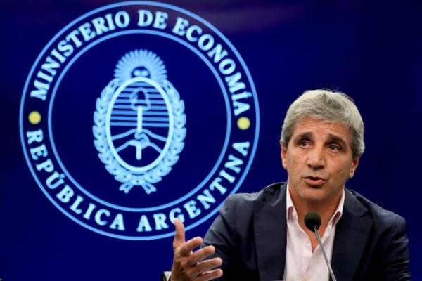 Caputo no logró renovar todo y tuvo que soltar pesos al mercado mientras presume tasas bajas