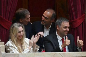 Foto de Tras la media sanción en Diputados, el Gobierno celebró el triunfo legislativo con la reforma laboral