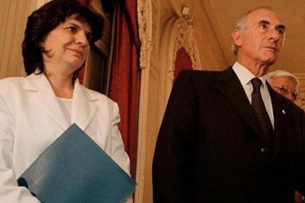 Entre la historia y el ajuste: qué une a la Reforma Laboral de Milei de la Ley Banelco de Bullrich