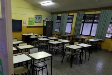 Gremios docentes de la provincia de Buenos Aires anunciaron un paro para el d&iacute;a del comienzo de clases