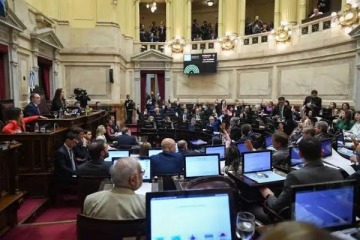 El Gobierno presiona con modificar el art&iacute;culo de licencias por enfermedad durante las sesiones ordinarias