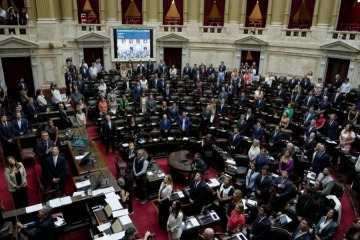 Diputados: el Gobierno acelera la reforma de Glaciares para habilitar inversiones en zonas periglaciares