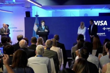 Milei defendi&oacute; las desregulaciones y volvi&oacute; a equiparar impuestos con �robo�