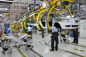 Foto de La producci�n automotriz se desplom� 30,1% interanual en febrero y encadena siete meses de retroceso