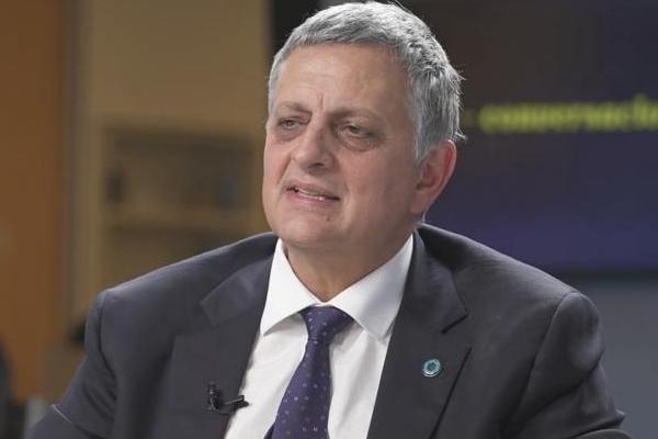 YPF admite que aplica micropricing y confirma aumentos graduales en los combustibles