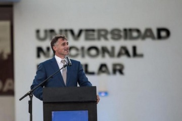 Foto de Federico Ach�val inaugur� el nuevo edificio de la Universidad Nacional de Pilar: "Un sue�o hist�rico"