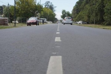 Obra p&uacute;blica: Alak supervis&oacute; la pavimentaci&oacute;n de avenida 38 en San Carlos, que ya tiene un 70 % de avance