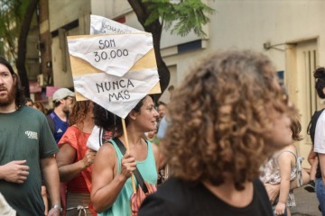 A 50 a&ntilde;os del golpe, el 70% de los argentinos pide que el Estado siga juzgando a los militares