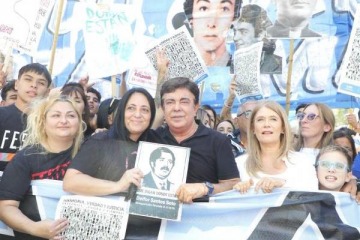 Fernando Espinoza: �Volvemos a decir nunca m&aacute;s a la dictadura y a un plan econ&oacute;mico devastador como es hoy el de Milei�