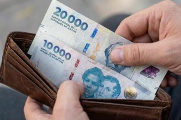 Los salarios subieron en enero un 2,5% y perdieron contra la inflaci&oacute;n