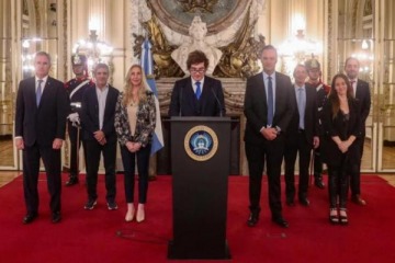 Con dardos a Cristina Kirchner y Axel Kicillof, Milei habl&oacute; en cadena nacional por YPF: "Nosotros lo hicimos posible"