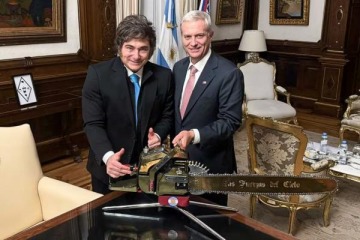  Milei invit&oacute; a Kast a Casa Rosada en pos de ampliar una agenda bilateral con Chile