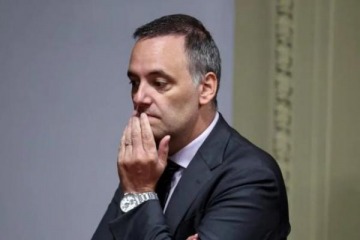 La Justicia cit&oacute; a la escribana de Adorni por las inconsistencias en la compra del departamento en Caballito