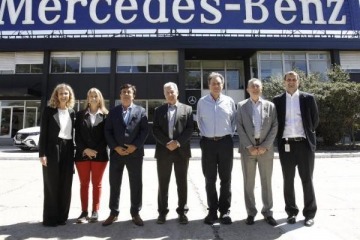 Fernando Espinoza: �El pa&iacute;s va a salir adelante con m&aacute;s educaci&oacute;n y generaci&oacute;n de trabajo�