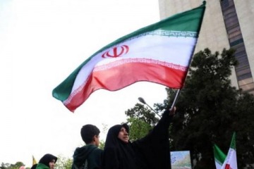 Ir&aacute;n advirti&oacute; que la tregua "no significa el fin de la guerra" y present&oacute; un plan de 10 puntos