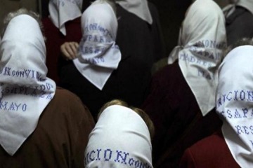 Milei fren&oacute; en el exterior la b&uacute;squeda de hijos apropiados durante la dictadura militar