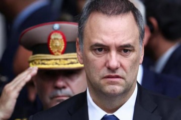 Foto de Allanaron la inmobiliaria que intervino en la compra del departamento de Adorni en Caballito