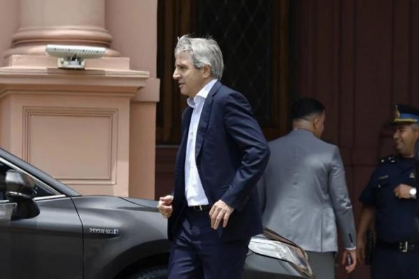 El equipo económico viaja a la Asamblea del FMI en busca de un nuevo desembolso