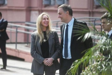 Tras el esc&aacute;ndalo y para mostrar unidad, Adorni convoc&oacute; a la mesa pol&iacute;tica para definir la agenda legislativa