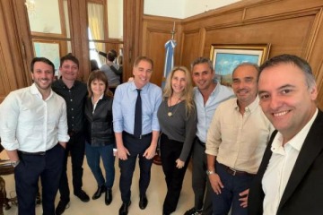 Foto de Adorni reuni� a la mesa pol�tica en medio del avance de la causa judicial y la interna libertaria