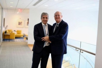 Caputo destac&oacute; los acuerdos con el Banco Mundial y el BID y celebr&oacute; la aprobaci&oacute;n de la revisi&oacute;n t&eacute;cnica del FMI