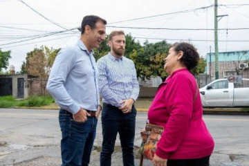 Foto de Oterm�n y �lvarez supervisaron obras en el corredor Lynch