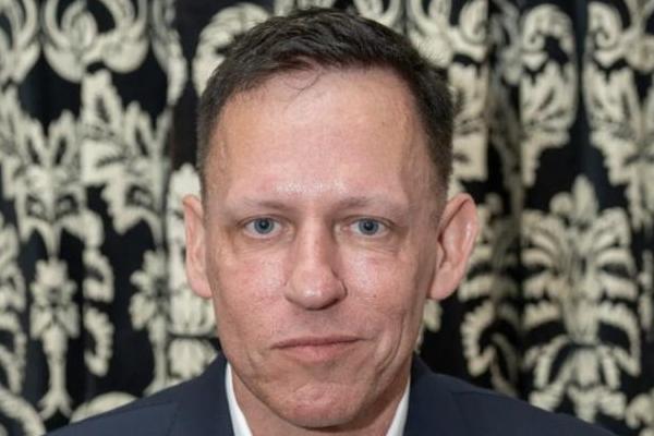 Le abre la Casa Rosada: Milei recibe a Peter Thiel, financista del poder tecnológico global