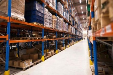 Las ventas mayoristas bajaron 0,7% en febrero y en supermercados escalaron 0,3%