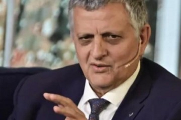 YPF promete una lluvia de d&oacute;lares aunque la macro no llega a la mesa de los argentinos 