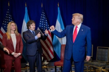 El Gobierno conden&oacute; el tiroteo en Washington, culp&oacute; a la "izquierda" y Milei celebr&oacute; que Trump saliera ileso