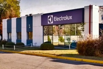 Electrolux dejar&aacute; de fabricar heladeras en Rosario y echar&aacute; a 100 empleados a partir de mayo