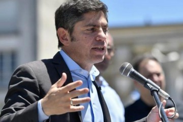 Kicillof denunci&oacute; una ofensiva contra los municipios y apunt&oacute; al modelo libertario de Milei