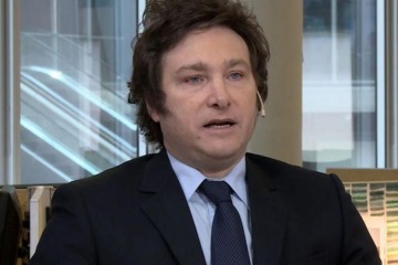 Foto de Datos, no opini�n: Adorni, $LIBRA y los cr�ditos VIP arrastran el rechazo de la poblaci�n a la gesti�n de Milei