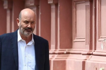 Sturzenegger traza su plan para "convertir a Argentina en Jap&oacute;n" con miner&iacute;a, petr&oacute;leo y la "f&oacute;rmula Milei" como ejes