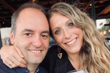 La esposa de Adorni rompi&oacute; el silencio y lanz&oacute; un mensaje encriptado en redes sociales