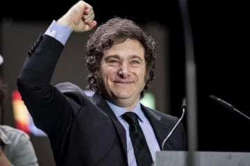 Milei anunci&oacute; un �S&uacute;per RIGI�, un proyecto para incentivar "sectores que nunca han existido en Argentina"