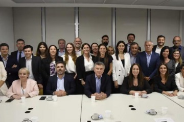 El PRO le marc&oacute; l&iacute;mites a Milei por la causa Adorni: "Frenan el cambio desde adentro con soberbia y arrogancia"