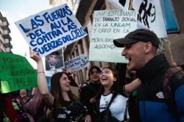 Marcha federal universitaria: la educaci&oacute;n p&uacute;blica vuelve a las calles en una cuarta movilizaci&oacute;n con centro en Plaza de Mayo