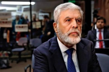 Foto de Le otorgaron la prisión domiciliaria a Julio De Vido luego del rechazo del Tribunal Oral Federal