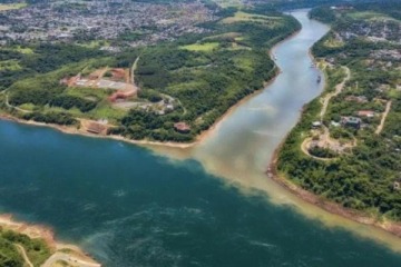 Pol&eacute;mica por la Hidrov&iacute;a: cu&aacute;l es el grupo empresario cercano a Santiago Caputo que se impone en todas las licitaciones