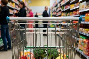 Consumo privado: con el nuevo desplome de abril, se acumul&oacute; una baja de 1,5% en el primer cuatrimestre