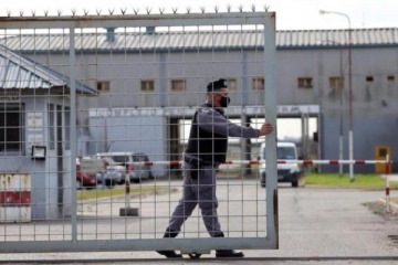 El Gobierno prorrog&oacute; por dos a&ntilde;os la emergencia del sistema penitenciario